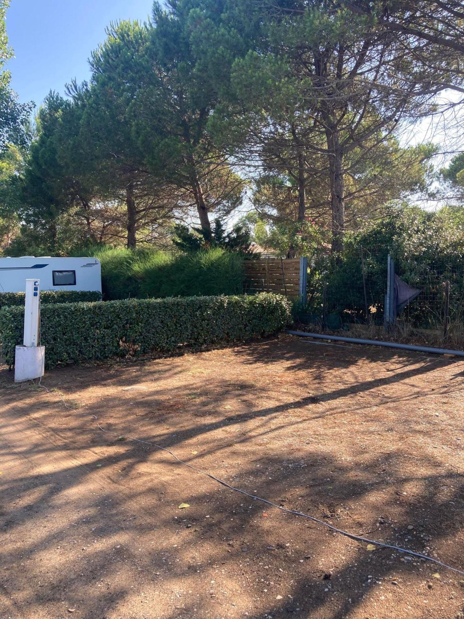 Camping Le Roucan West Vias Esterno foto