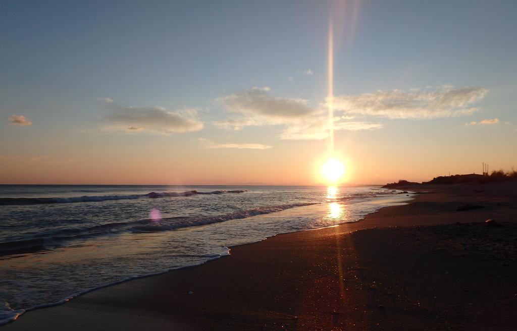 Camping Le Roucan West Vias Esterno foto